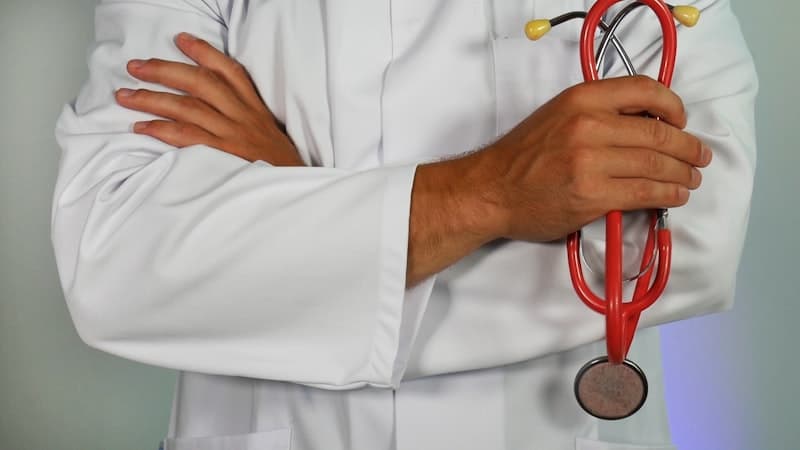 Background for Medicina Humana